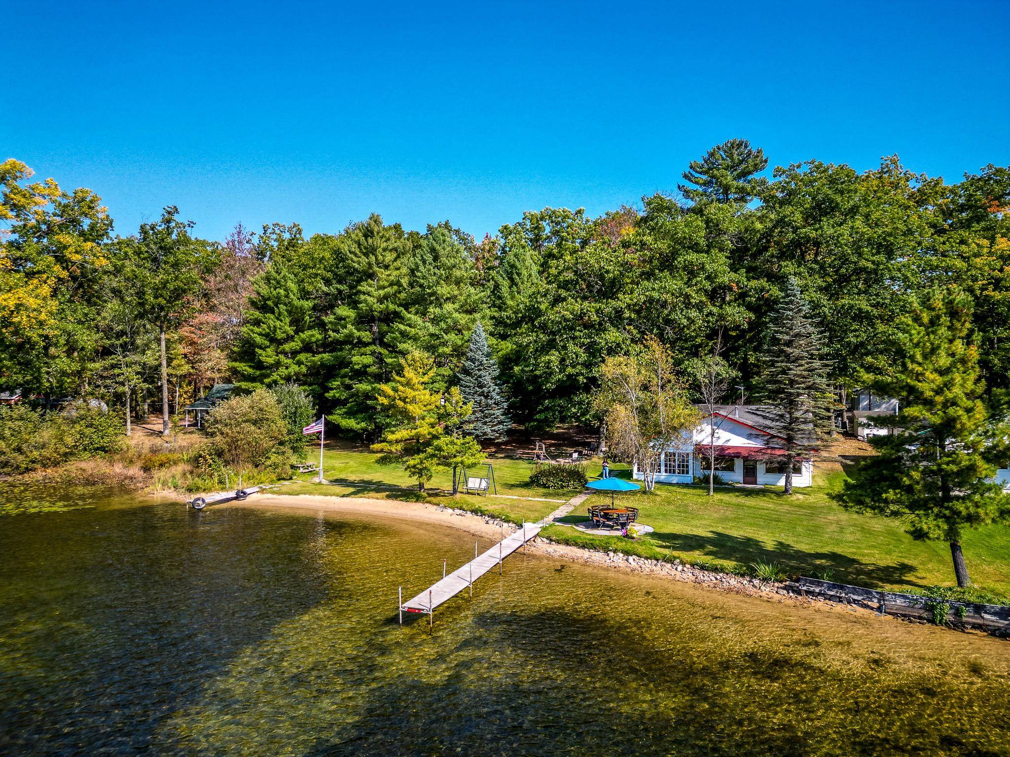 1562 Long Lake, Harrison, MI