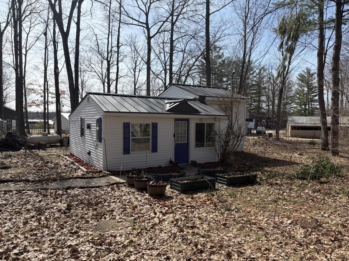 5199 Parklane, Harrison, MI