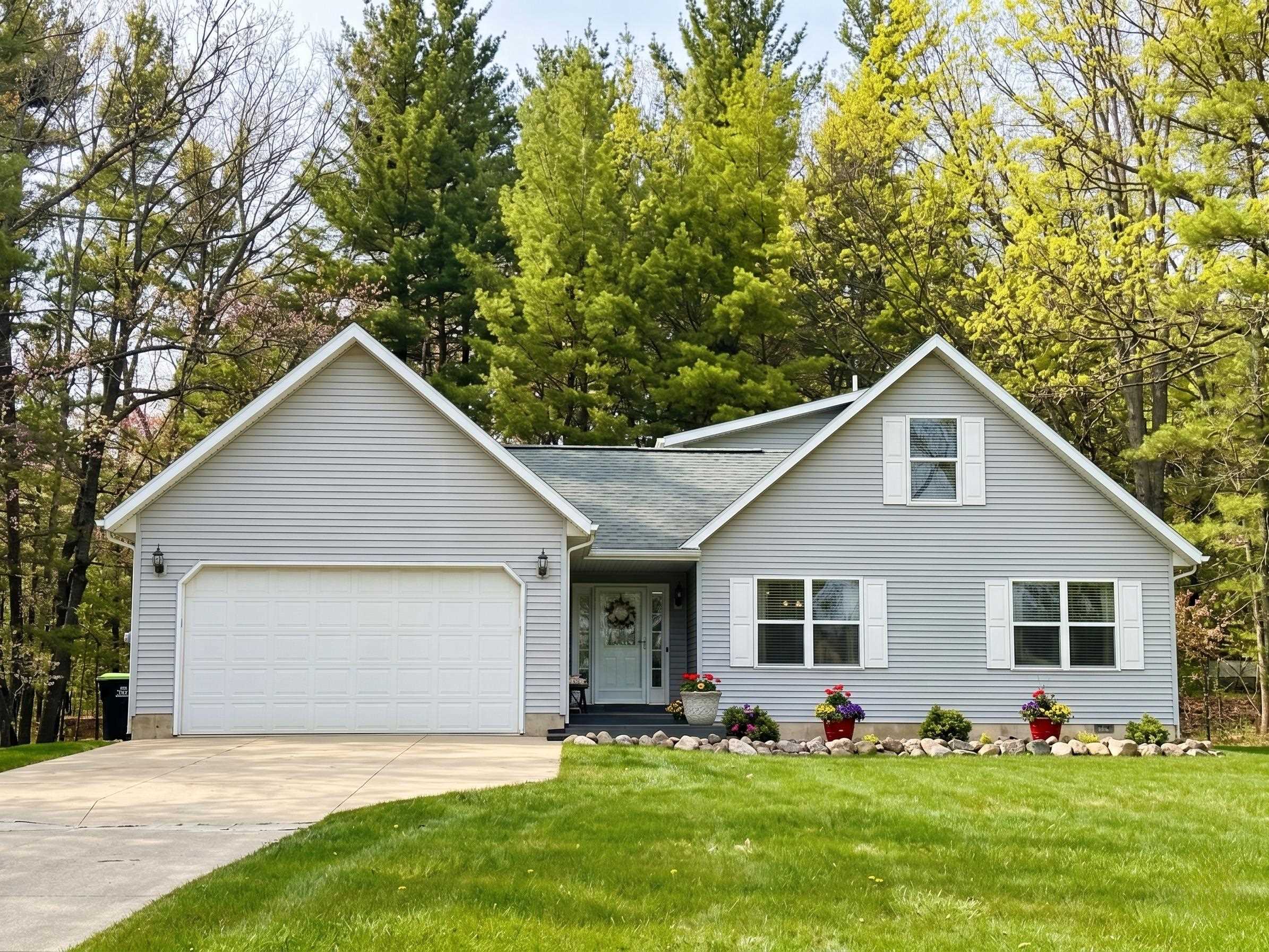 5019 Kings, Gladwin, MI