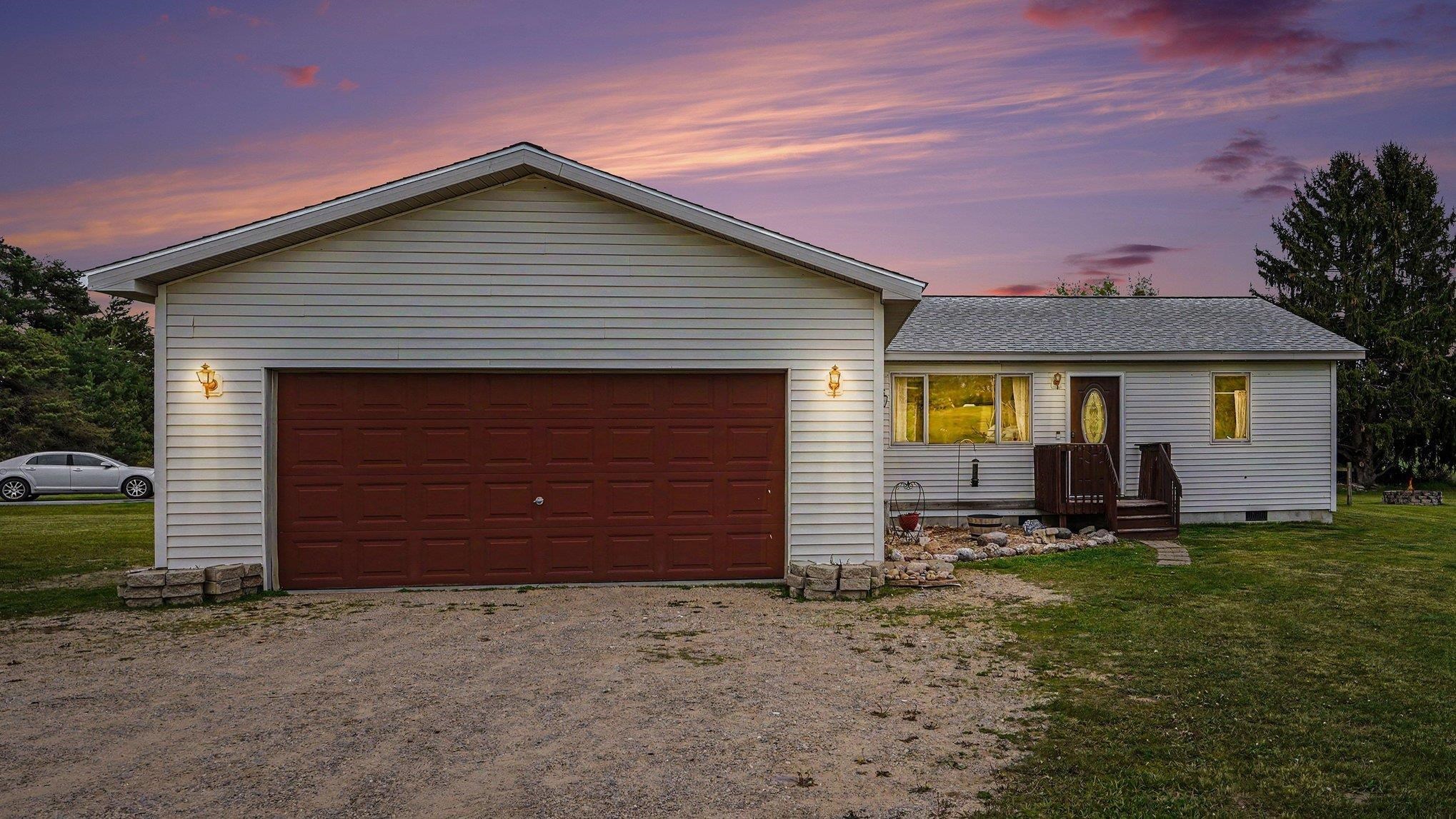 1001 Isabella Vista, Lake Isabella, MI