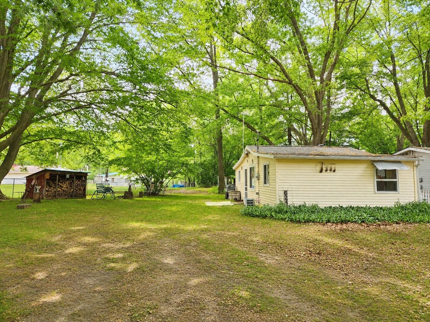 6242 Beech, Lake, MI